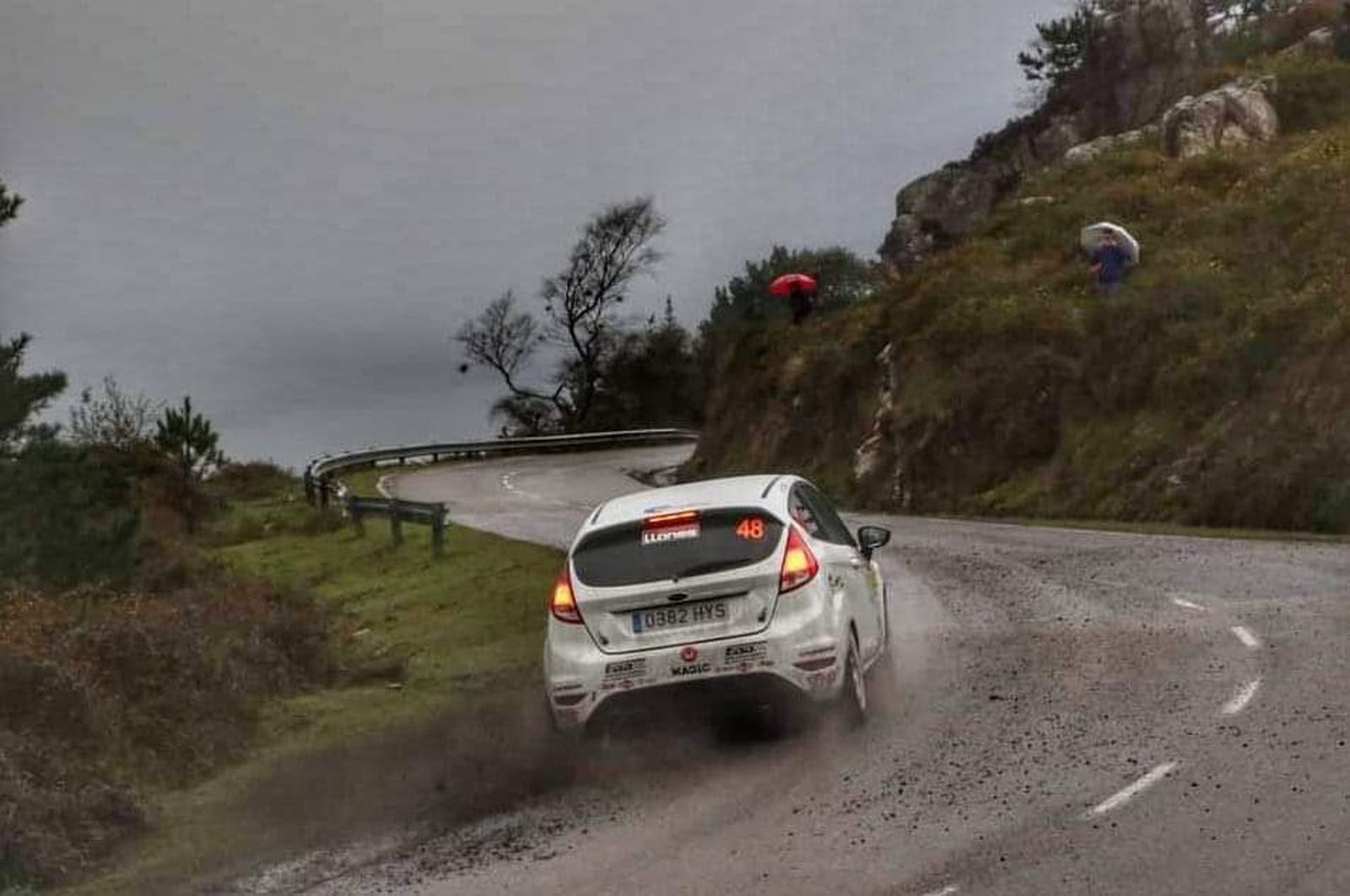El Ford Fiesta ST de Alberto Bueno en el Rallye de Llanes.