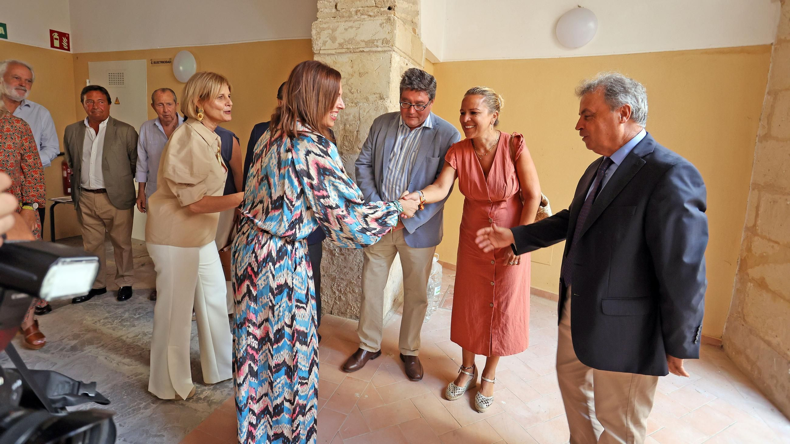 Visita a la rehabilitación de viviendas en calle Ramón de Cala en Jerez