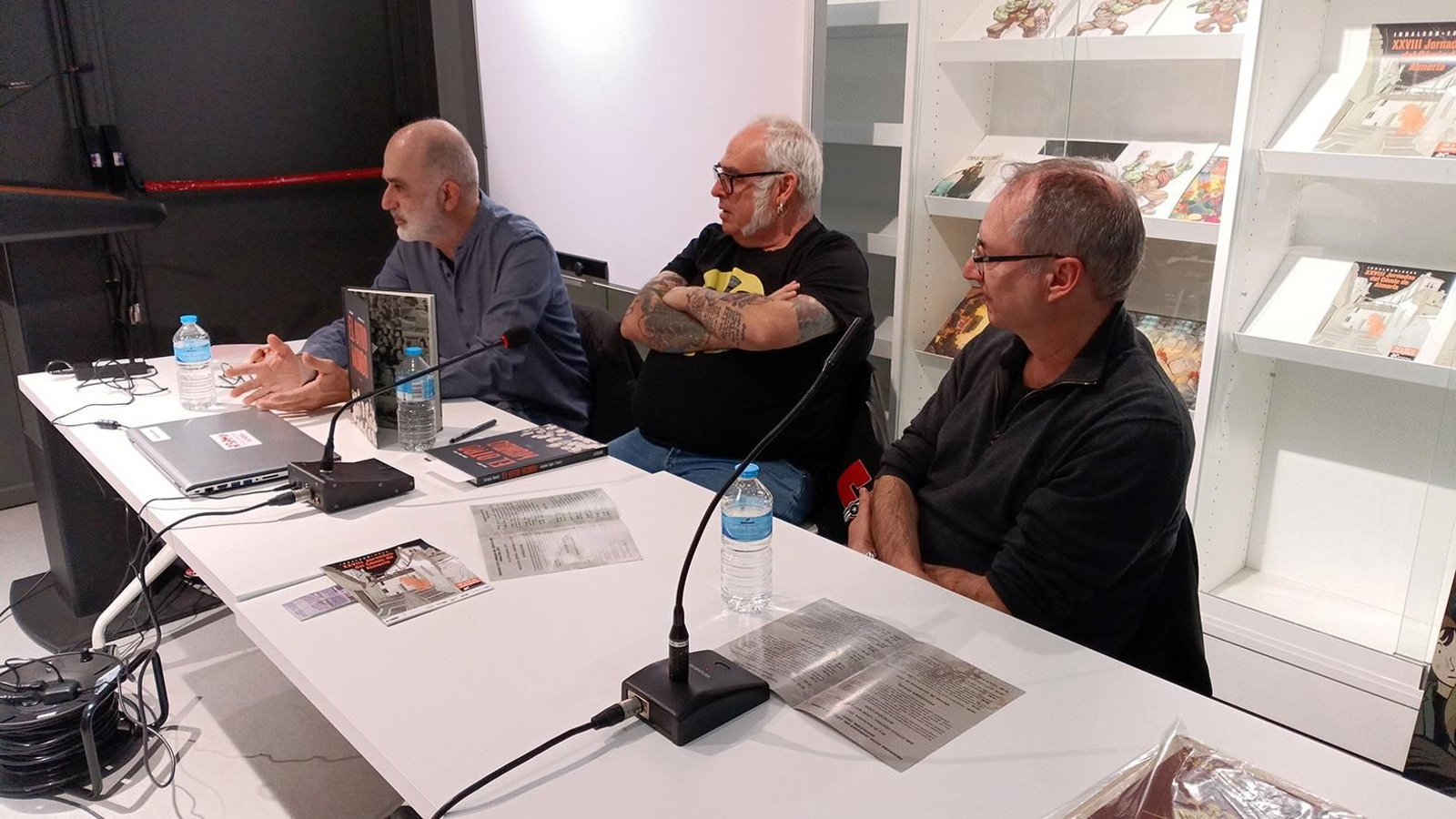 Antonio Jesús García 'Che' con Enrique Bonet y Joaquín López Cruces.