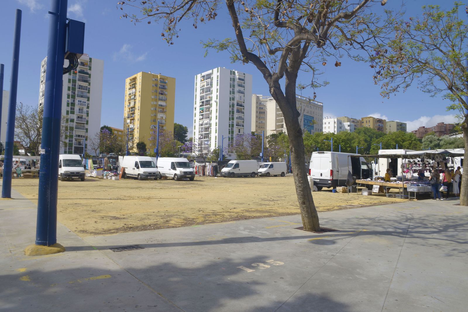 Fotos de la reapertura del Mercadillo de Algeciras