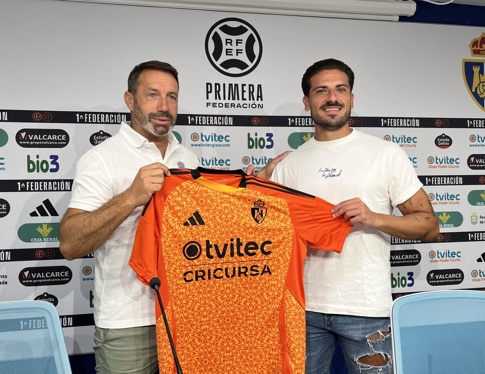 Borja Fernández, en su presentación como jugador de la Ponferradina