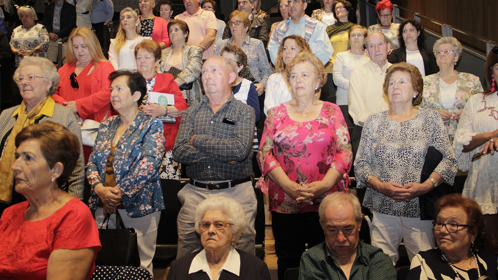 Asistentes a la presentación del libro.