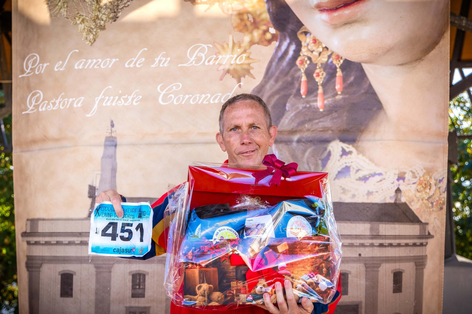 Gran ambiente en la Carrera Solidaria de la Divina Pastora en San Fernando