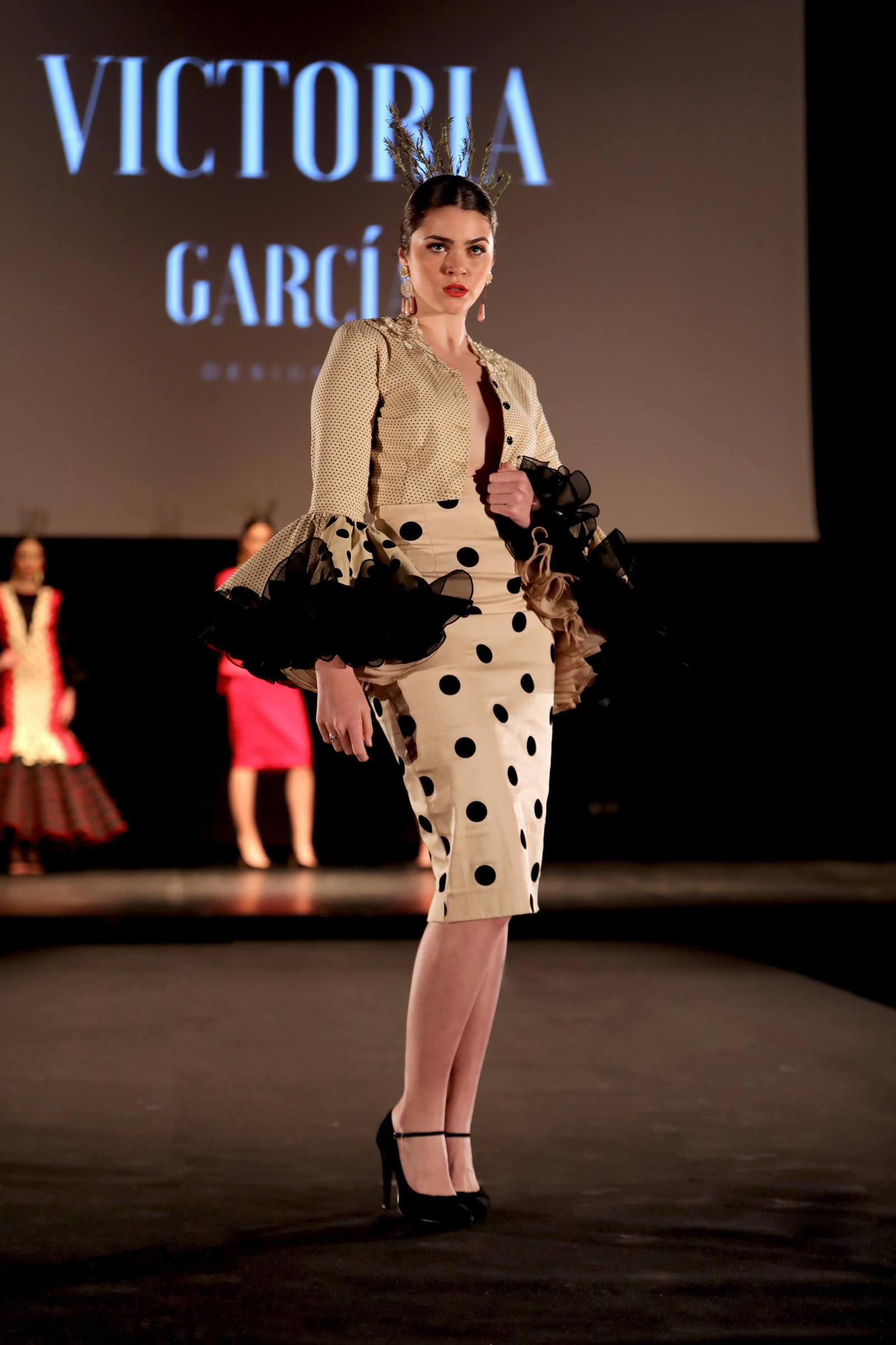 Desfile Victoria García en Pasarela Flamenca Granada