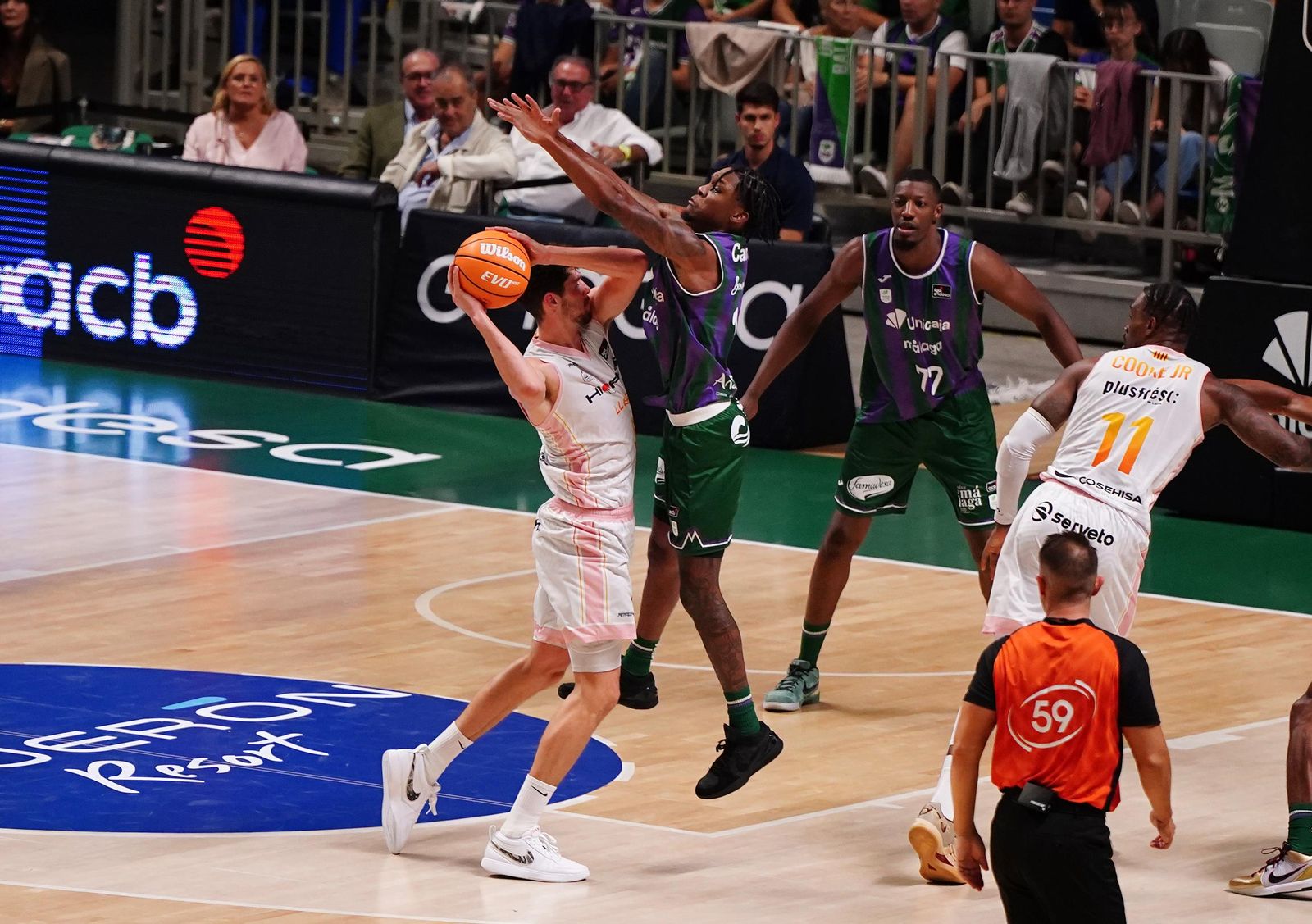 Las fotos del Unicaja-Hiopos Lleida