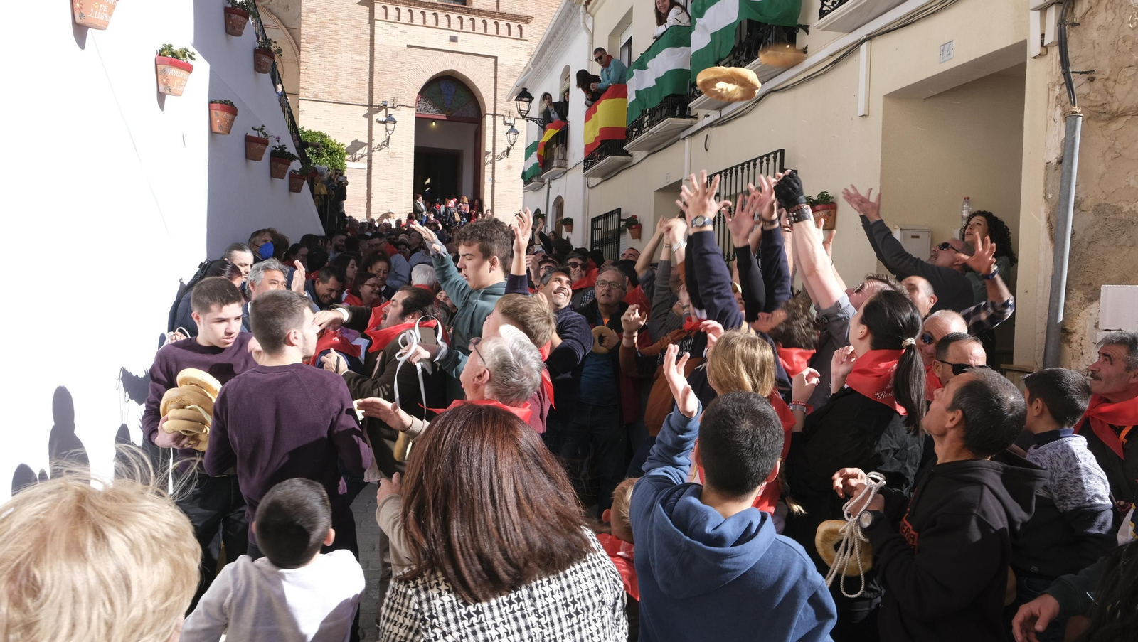 Los vecinos de Lubrín se echan a las calles por San Sebastián