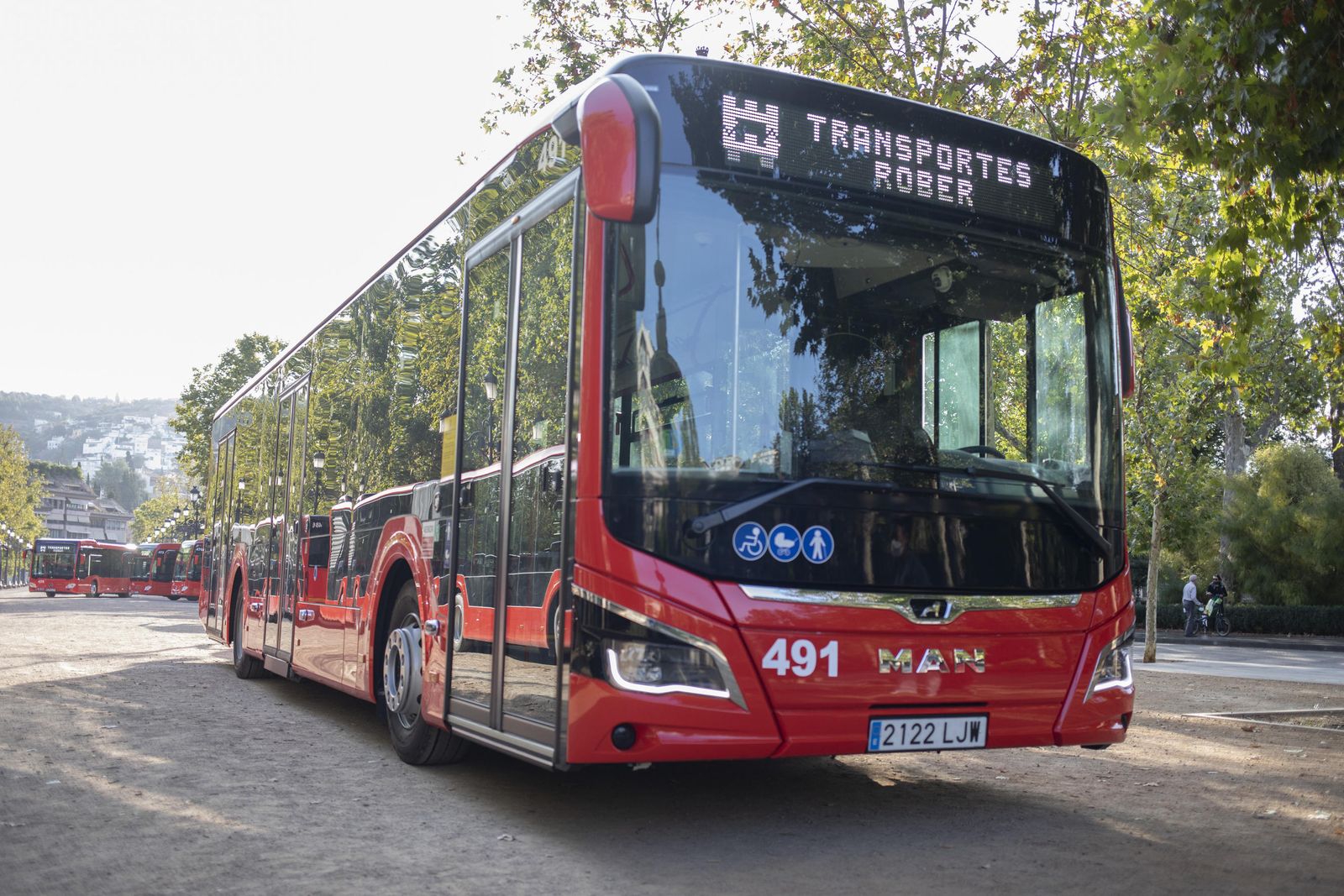 Granada se queda sin bus búho