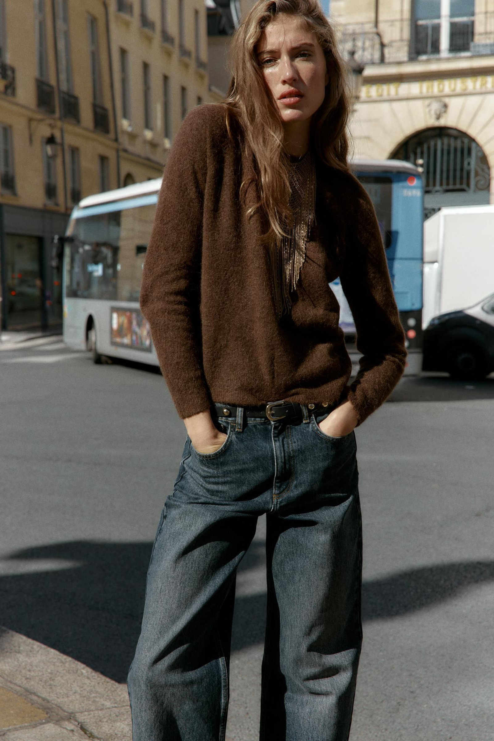 Jersey marrón de Zara.