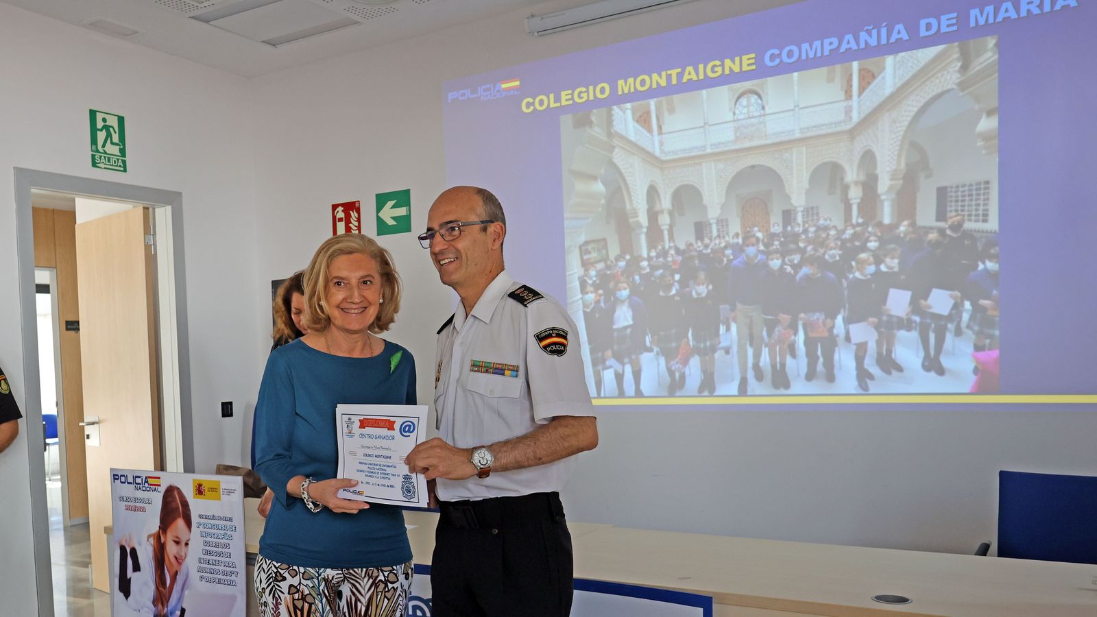 Premios del 2º concurso de infografías sobre los riesgos de internet para alumnos de 5º y 6º de primaria