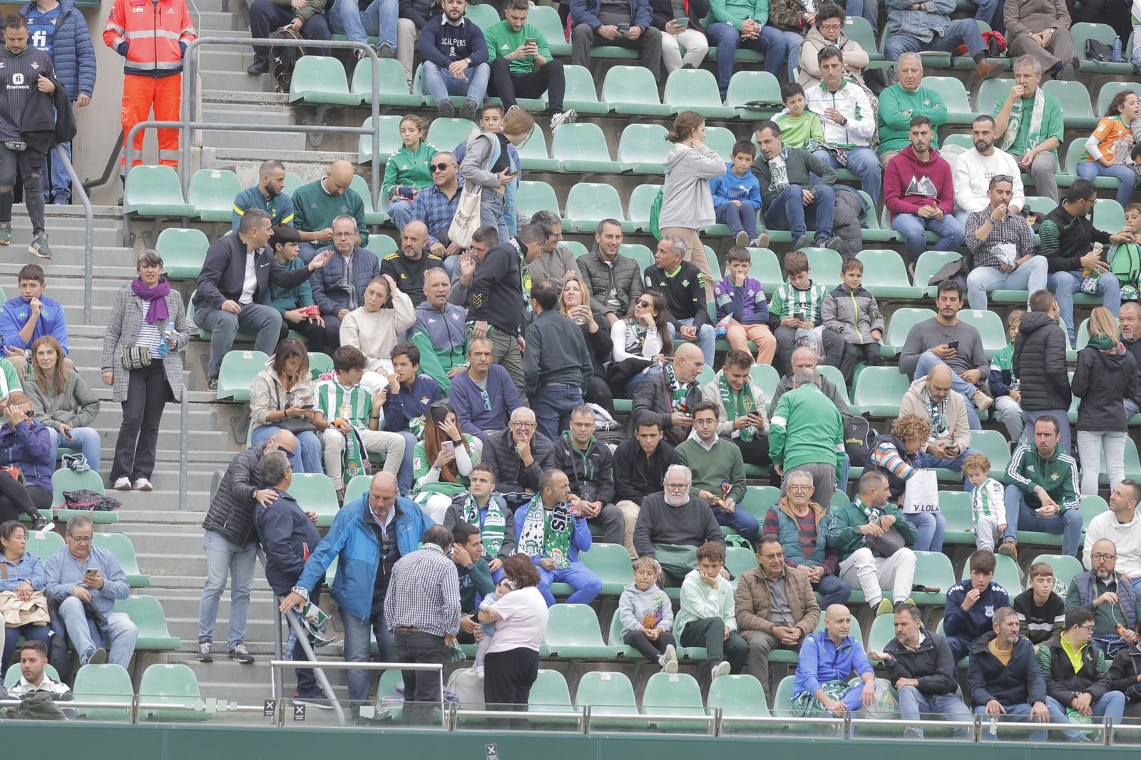 Búscate en las fotos del Betis-Mallorca