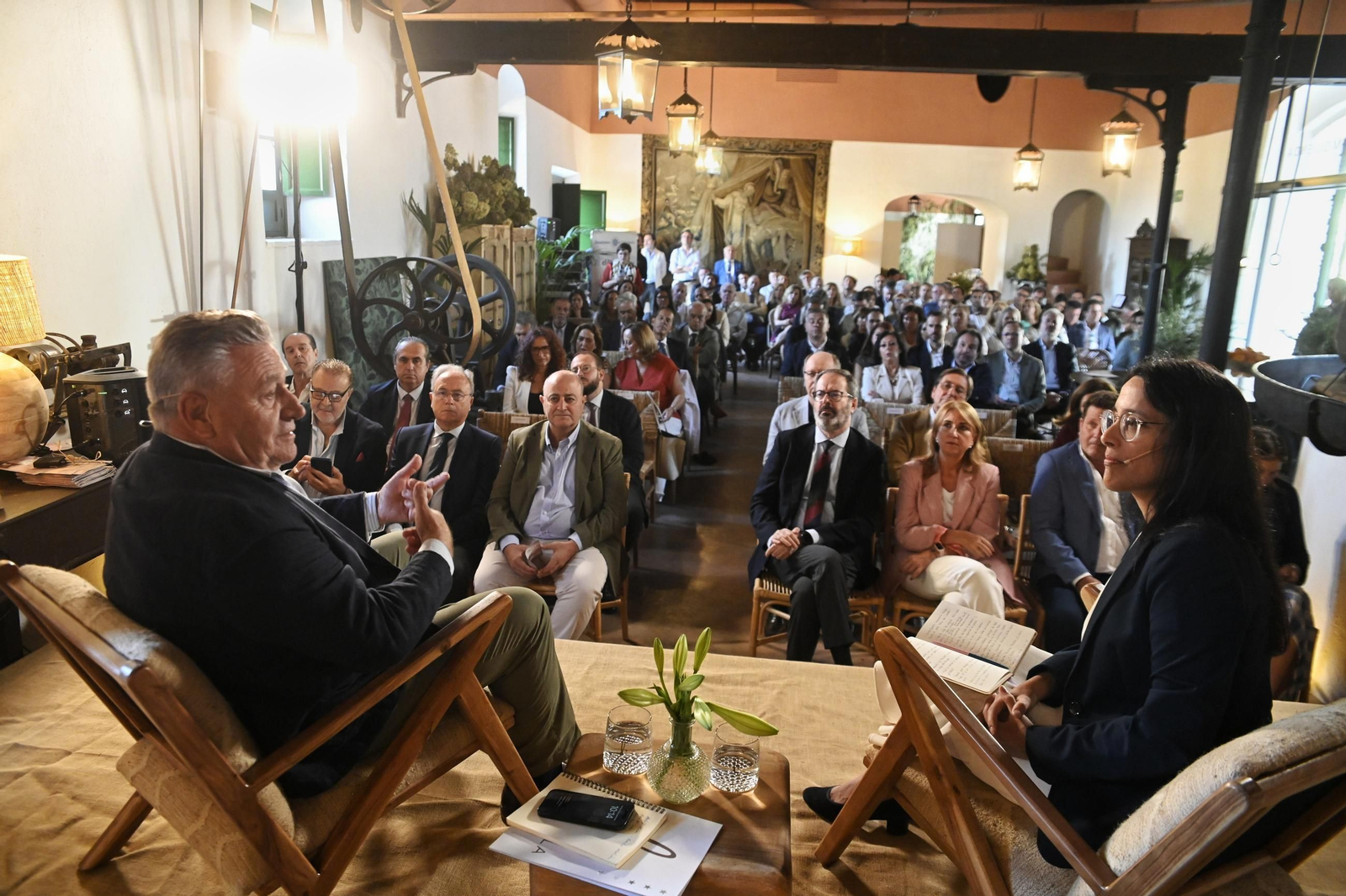 Desayuno-coloquio por el 25 aniversario de 'El Día de Córdoba'.