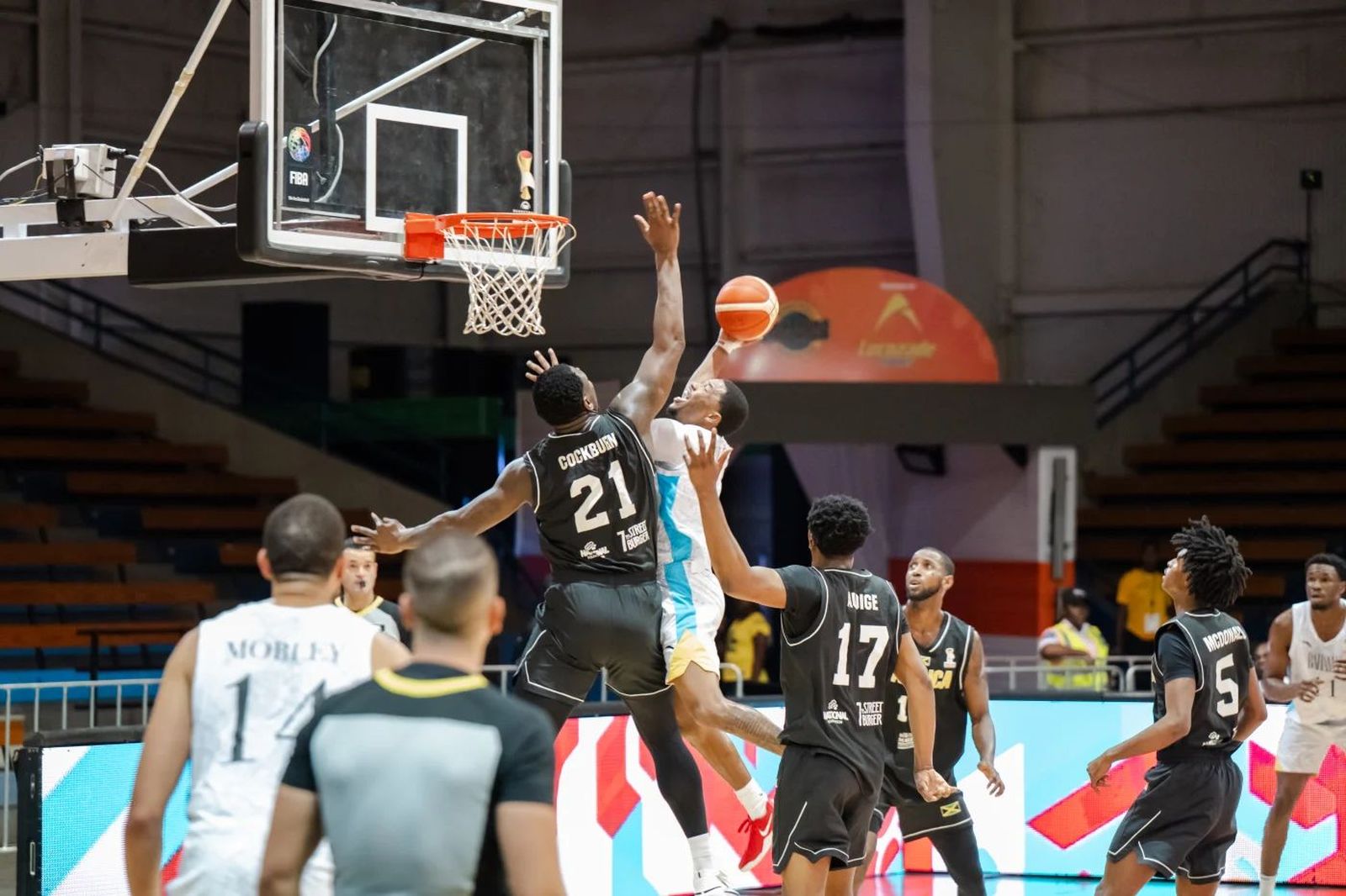 Chase Audige, 27 puntos y enorme desgaste en la derrota de Jamaica ante Bahamas (96-99)