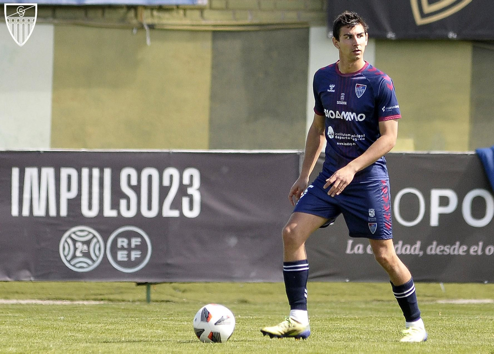 Un lance de un partido de un partido de la Gimnástica Segoviana.