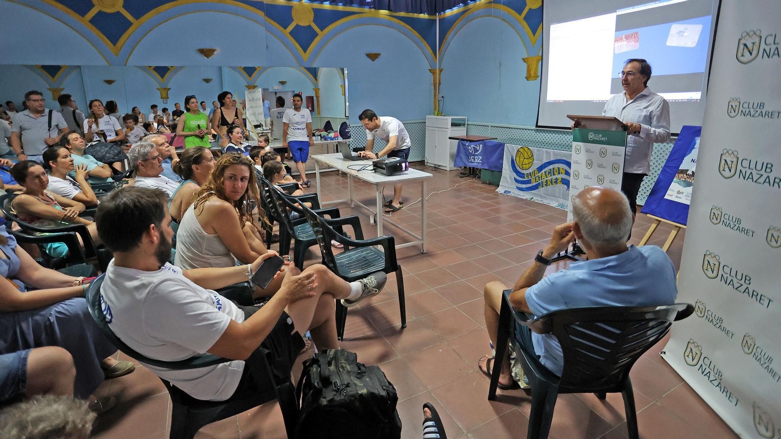 Imágenes del 55 aniversario de la Natación en Jerez