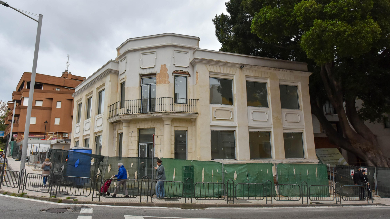 Las obras del centro Paco de Lucía , en imagenes
