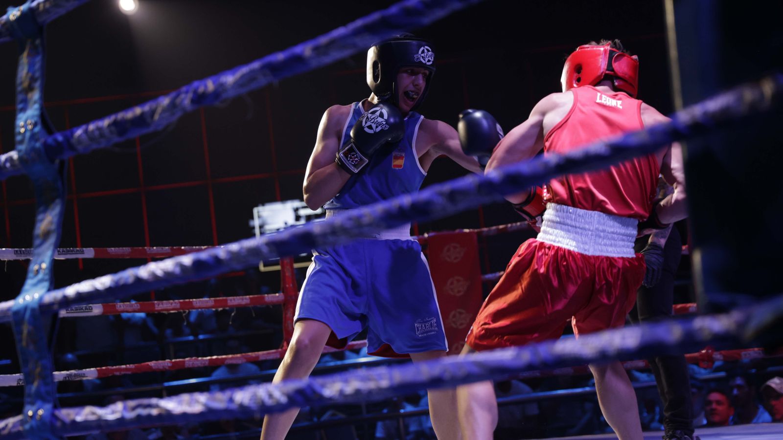 Las fotos de la VII Fight Night del Club Don Principe en San Roque