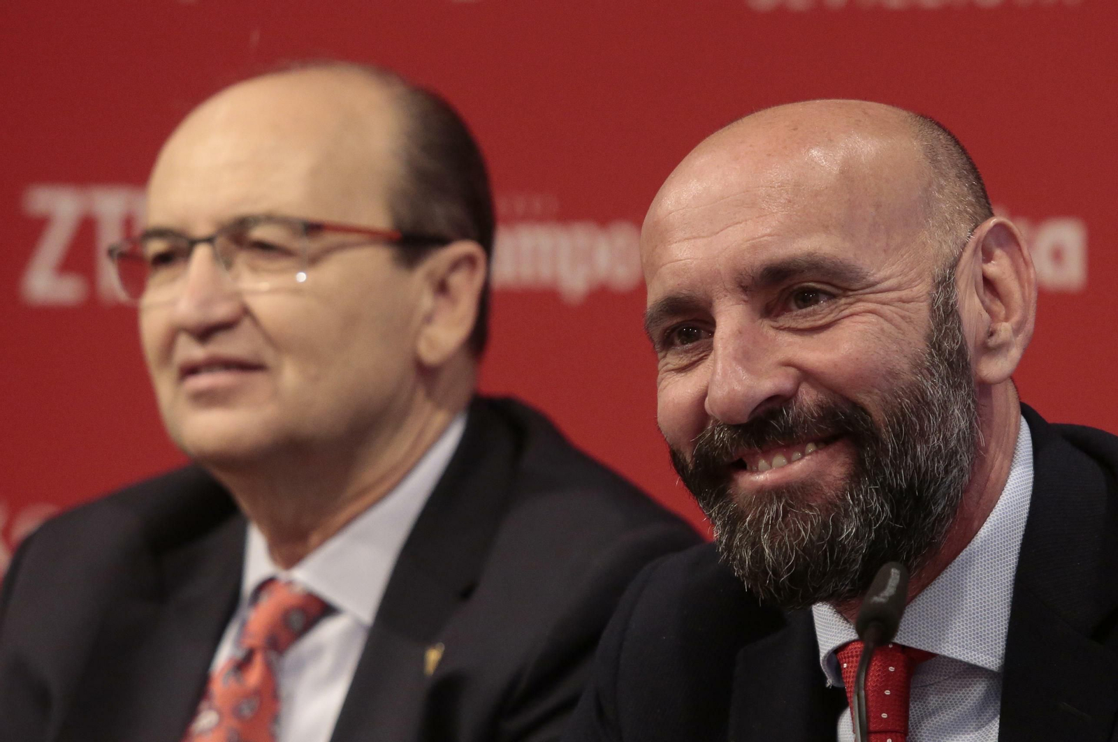 José Castro y Monchi, durante una rueda de prensa este verano.