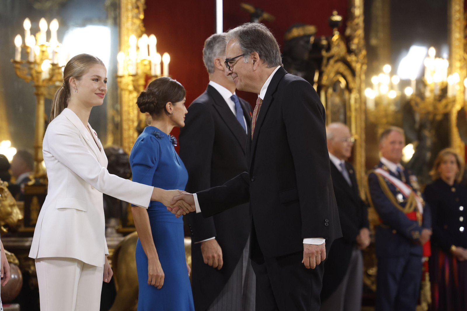 Las fotos de la jura de la Constitución de la princesa Leonor