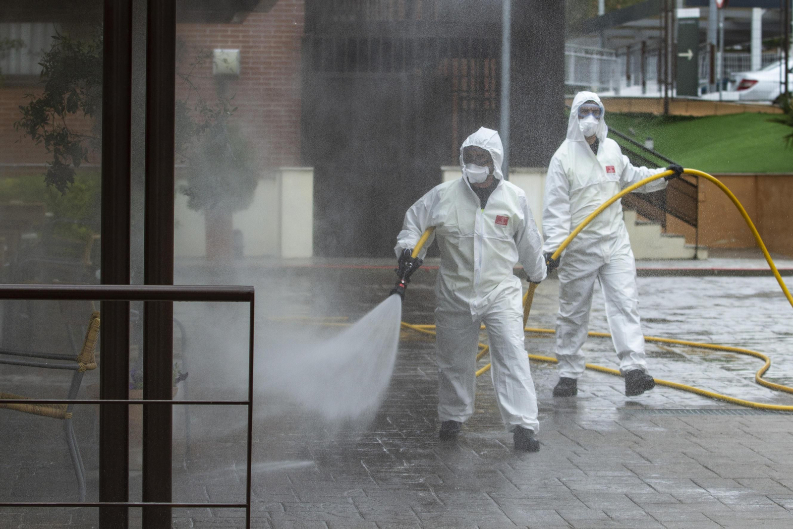 Uno de cada tres muertos por coronavirus en residencias de Andalucía es de Granada