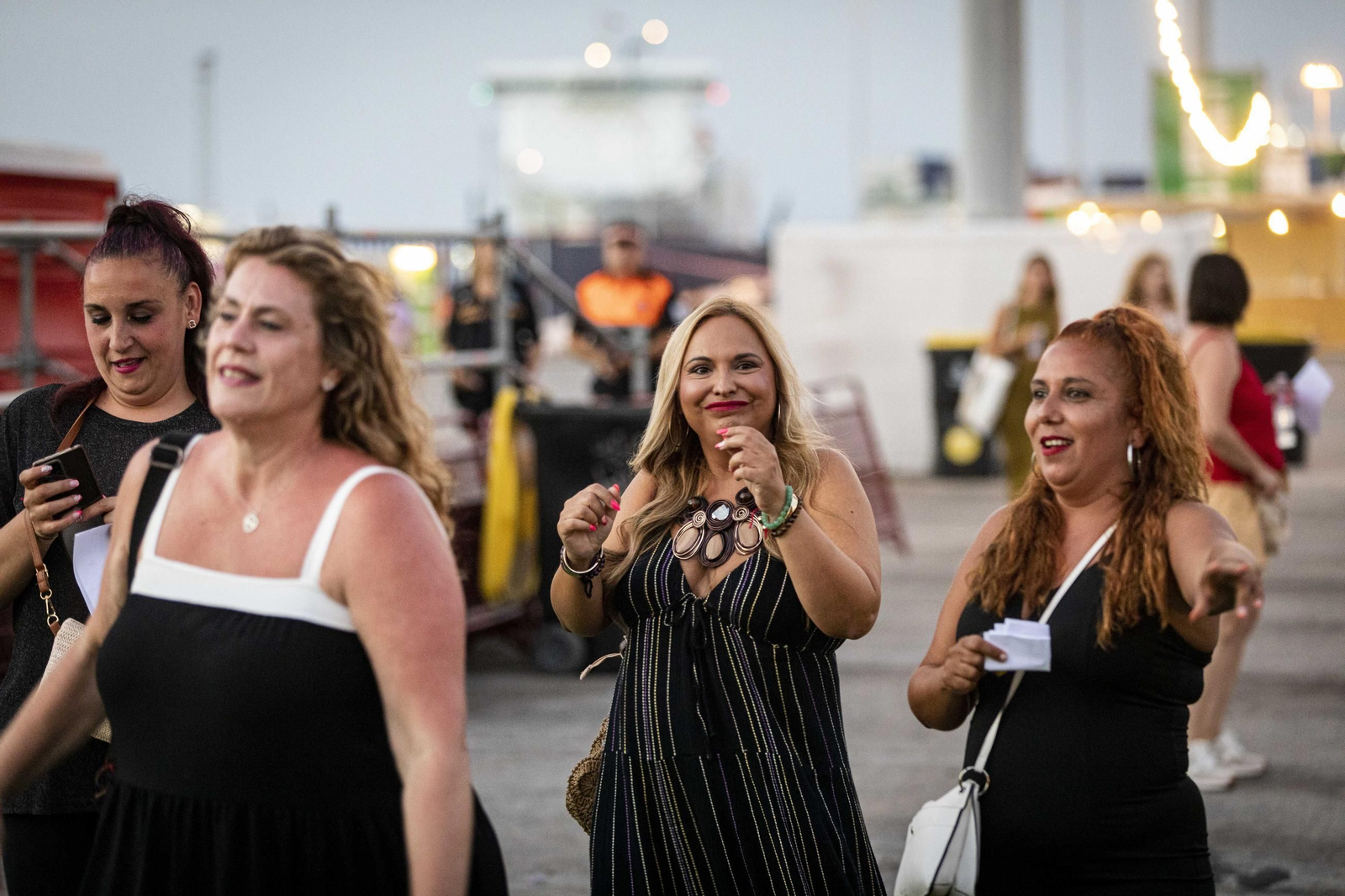 Búscate en las imágenes del concierto de Camela en Música del Mar en Cádiz