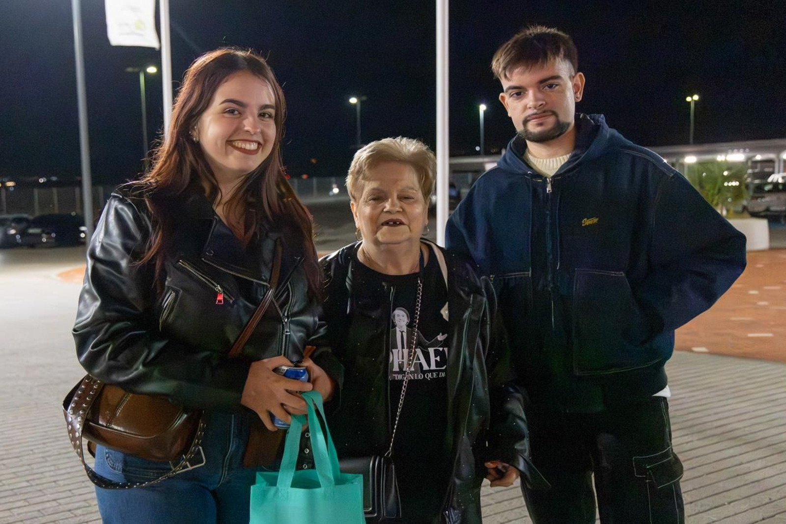 Así se disfruta en Jaén del concierto de Raphael, "Raphaelísimo"