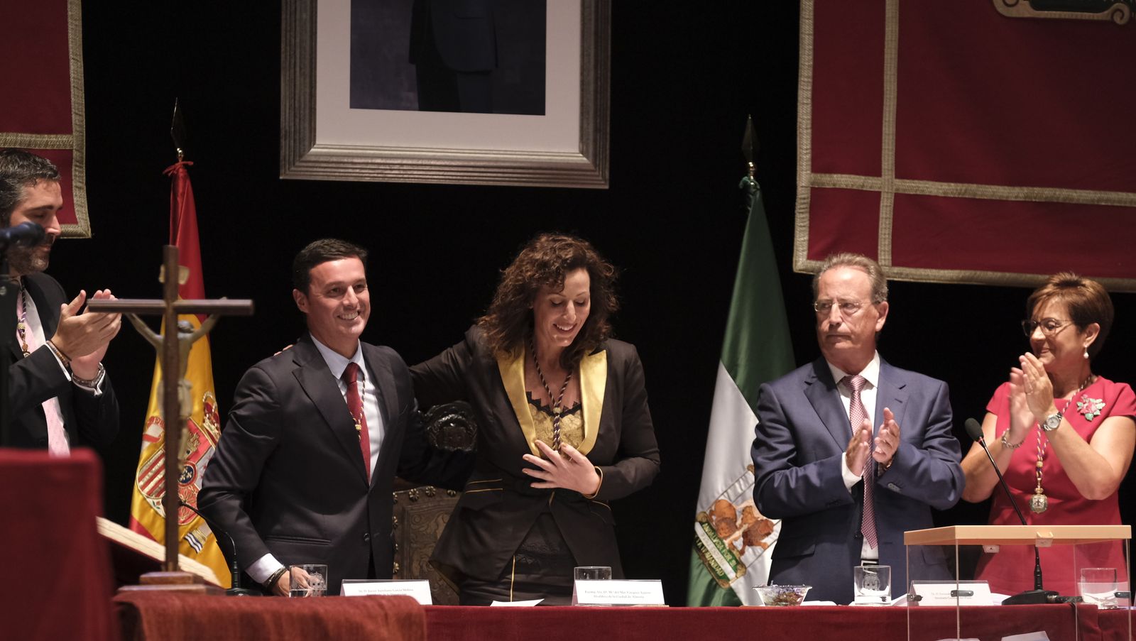 Imágenes de la investidura como Alcaldesa de Almería, de María del Mar Vázquez Agüero