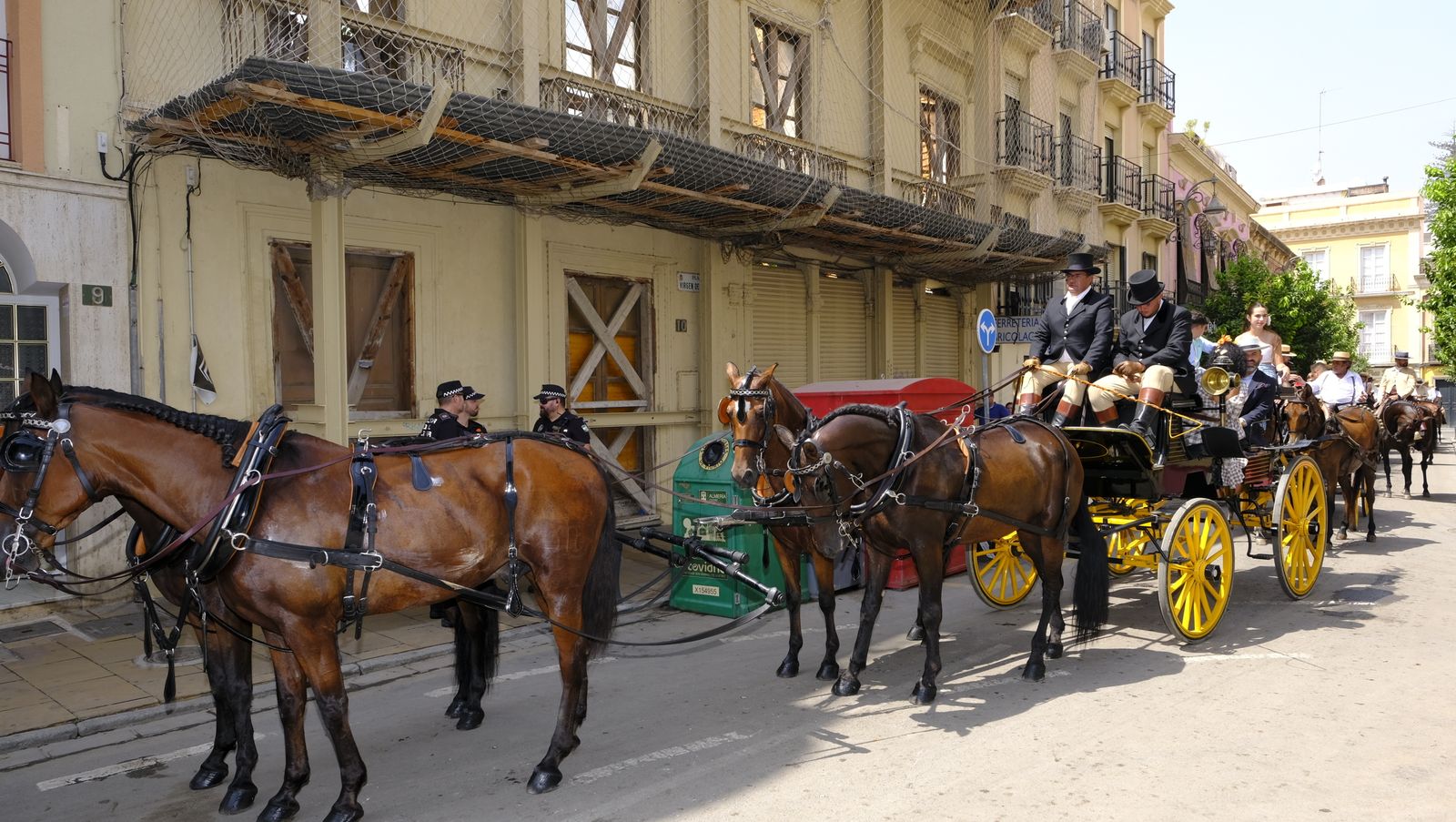 La ofrenda a la Virgen del Mar en imágenes