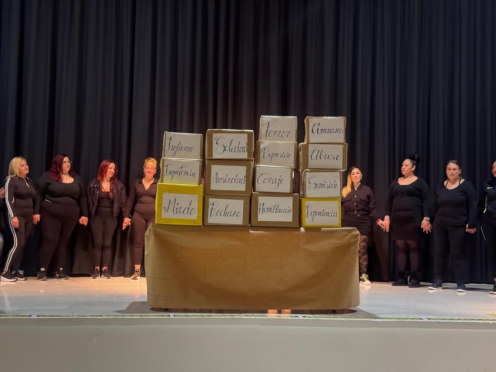 El Acebuche ha acogido un nuevo acto con motivo del 25N.