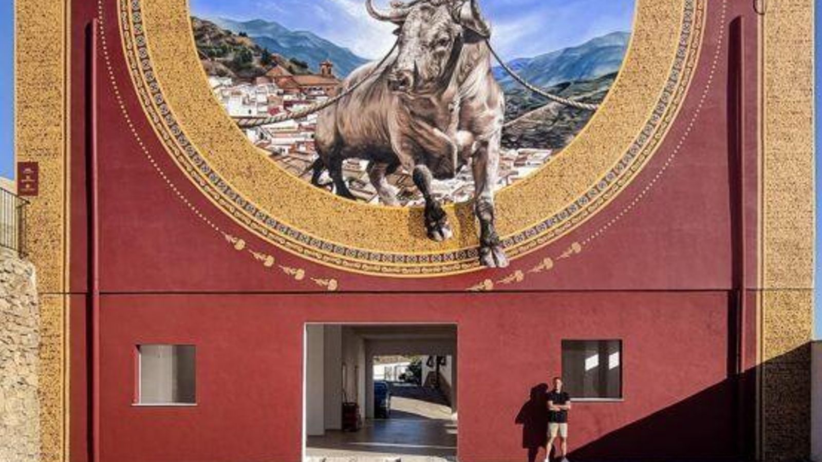 Mural en honor al toro ensogado de Ohanes.