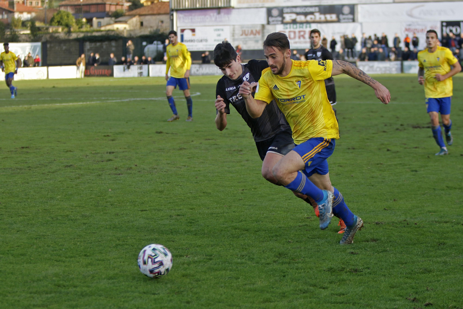 Las imágenes del Lealtad-Cádiz de Copa del Rey