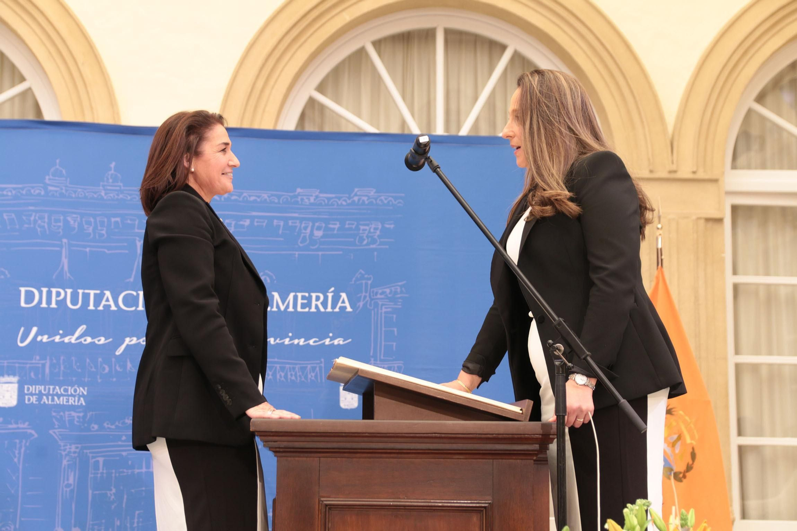Toma de posesión de la nueva junta de gobierno del Colegio de Economistas