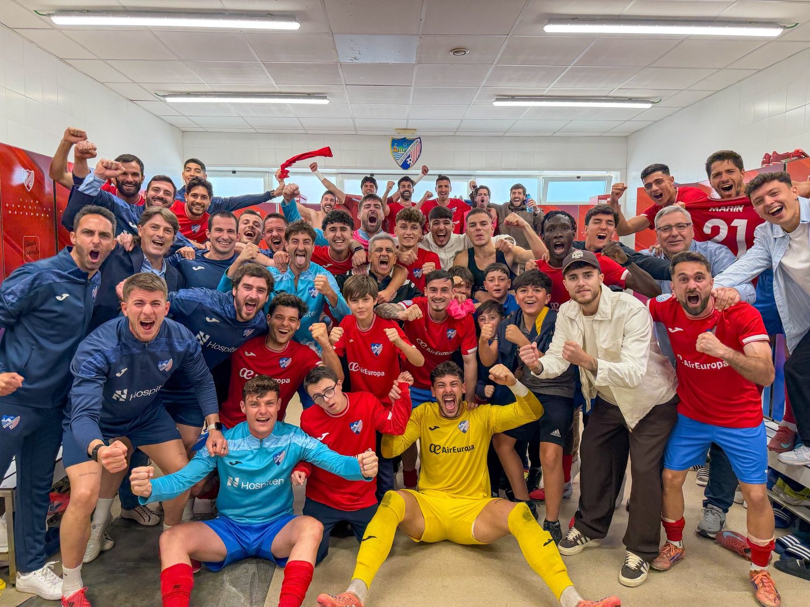 Resultados Segunda RFEF: El CD Estepona se sigue acercando a la permanencia