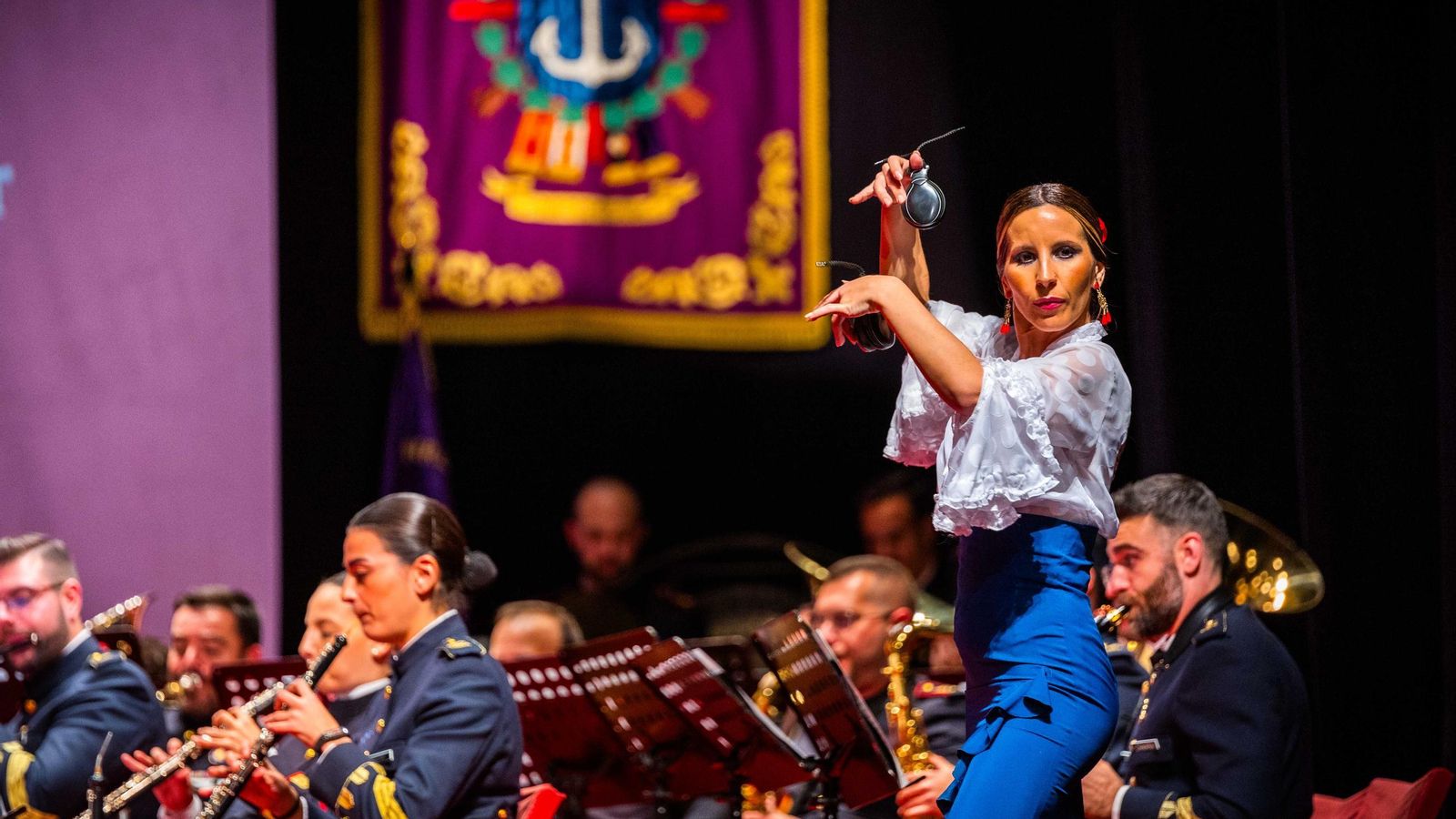 Homenaje al Rey en forma de concierto: la banda de Tercio Sur conmemora el X aniversario del reinado de Felipe VI Homenaje al Rey en forma de concierto: la banda de Tercio Sur conmemora el X aniversario del reinado de Felipe VI