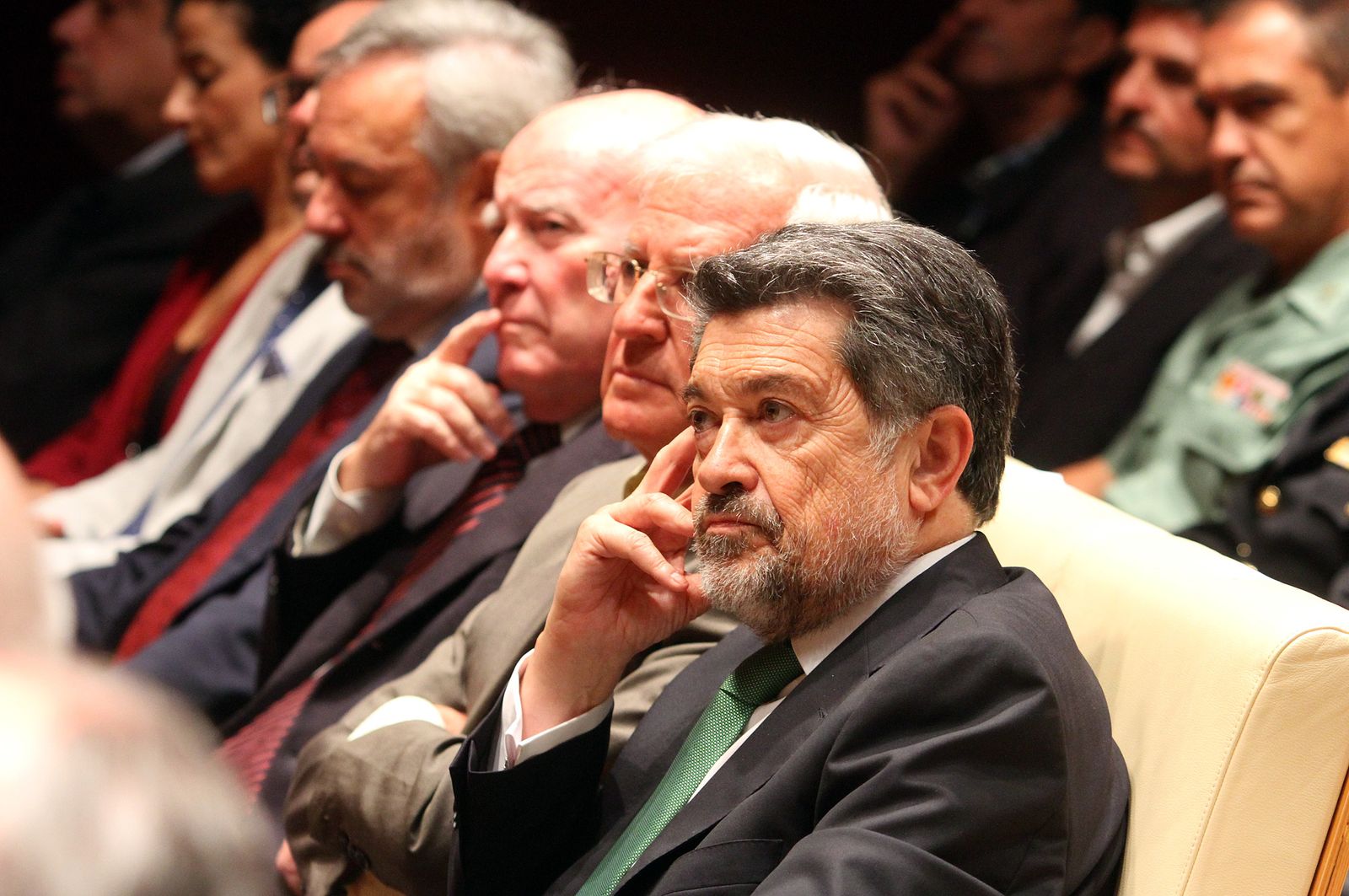 Imágenes de la toma de posesión del nuevo presidente del Puerto de Huelva, José Luis Ramos.