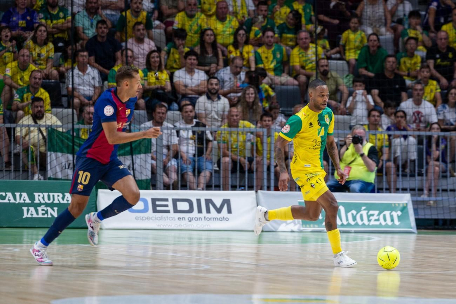 El triunfo del Barça ante el Jaén FS en el Olivo Arena
