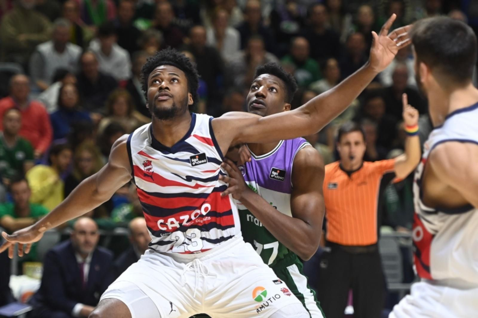 El Unicaja - Cazoo Baskonia, en imágenes