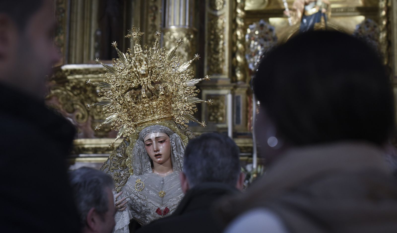 Las imágenes del besamanos de la Trinidad