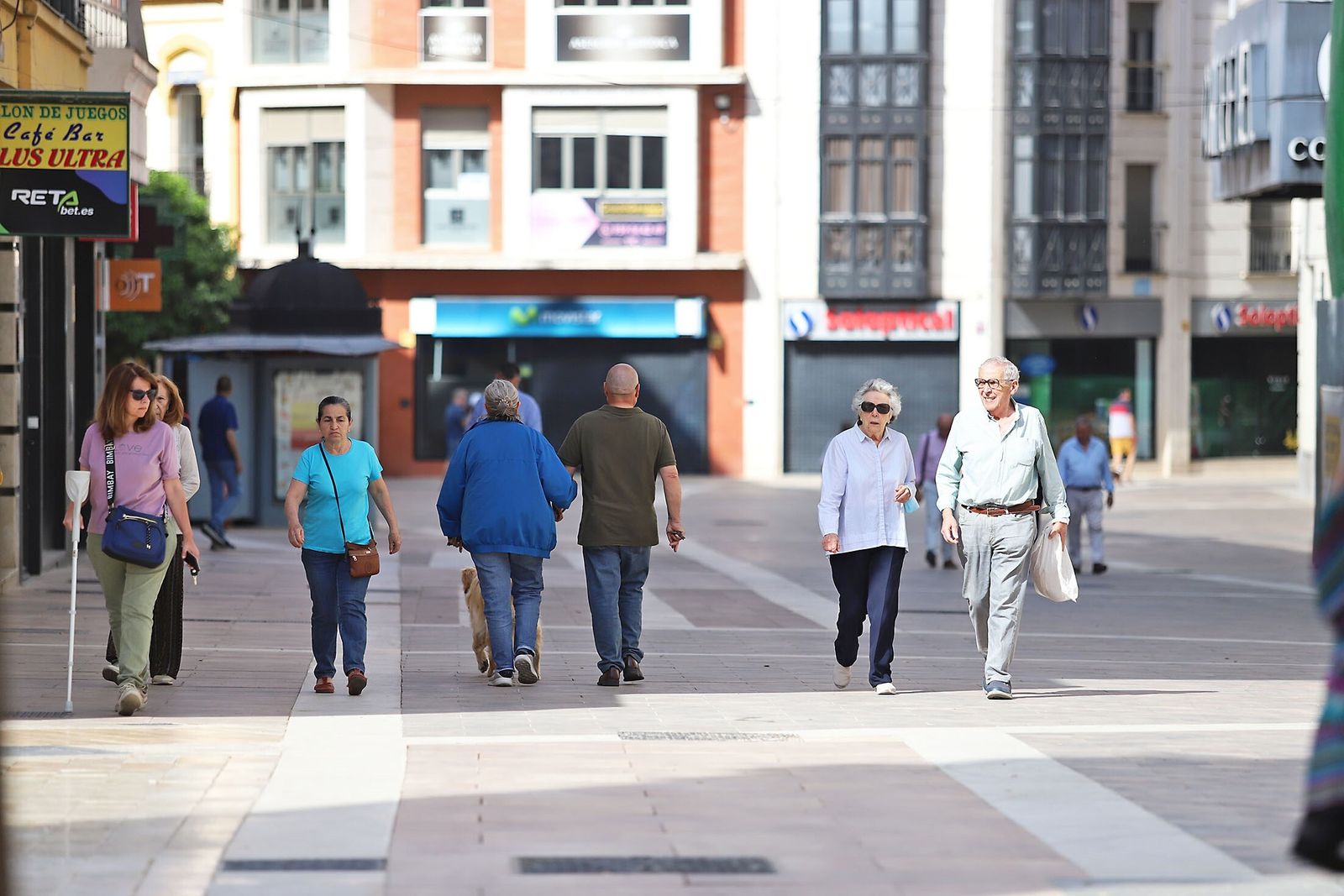 Ambiente en las calles de Huelva estos días