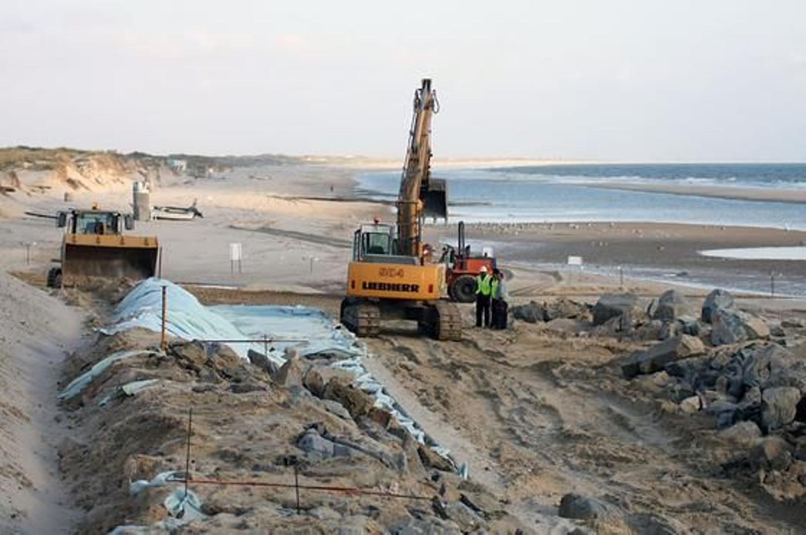 La playa de Matalascañas estará preparada para el turismo de Semana Santa. / Alberto Domínguez