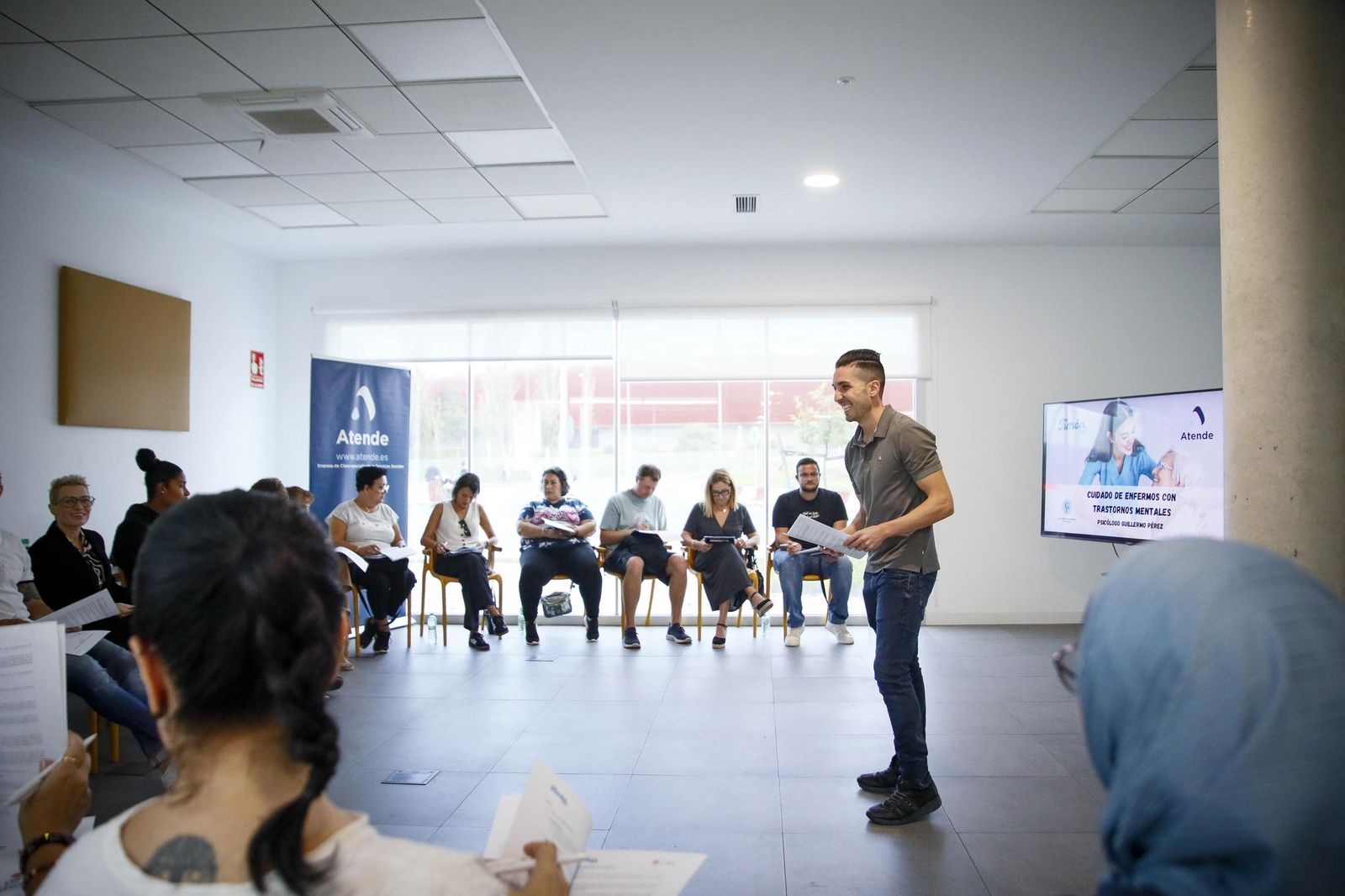 Las imágenes de la formación ofrecida por Atende en el espacio ALMA de Almería