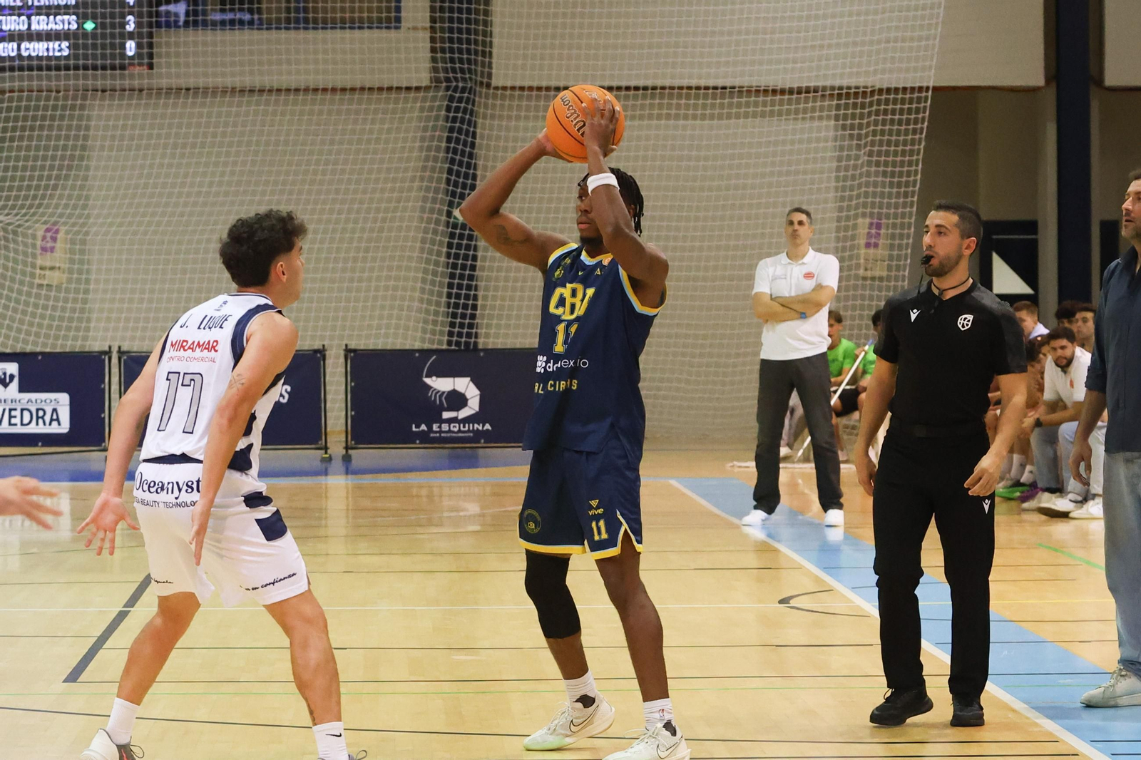 Las fotos del Club Baloncesto Algeciras - Salliver Fuengirola de la Tercera FEB