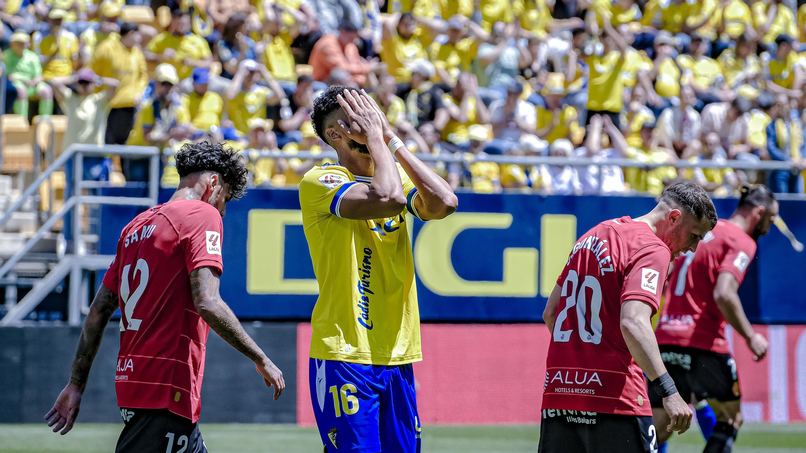 Las mejores imágenes del partido Cádiz CF - RCD Mallorca