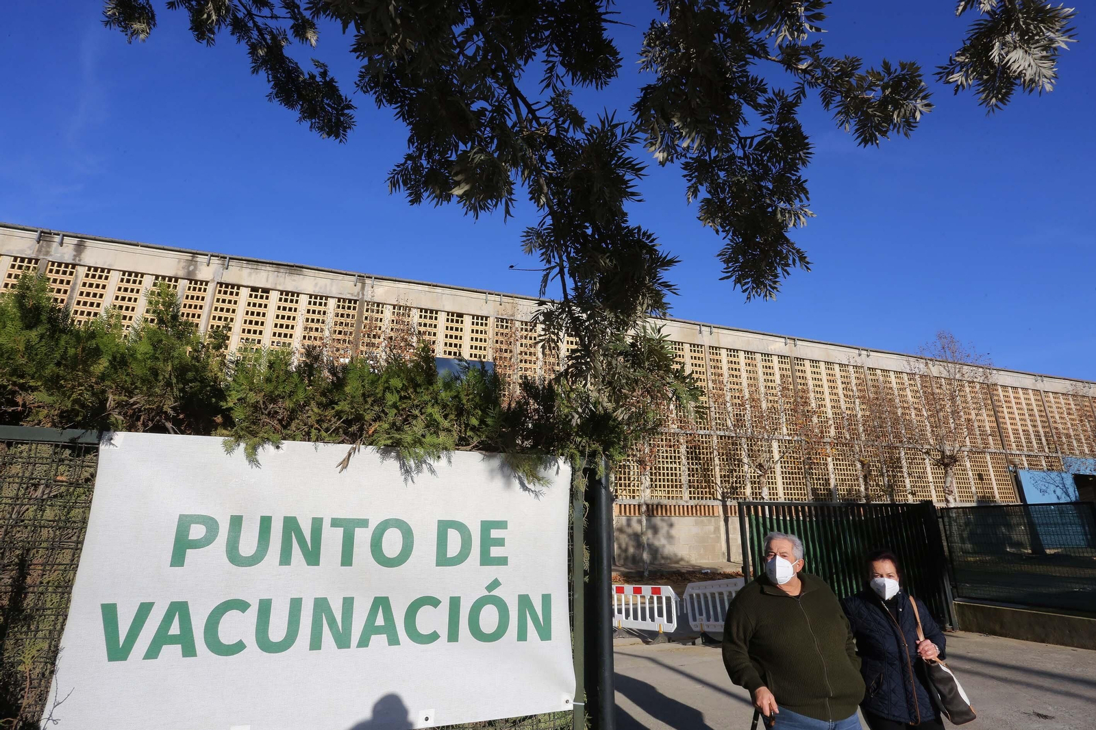 Punto de vacunación en IFECA