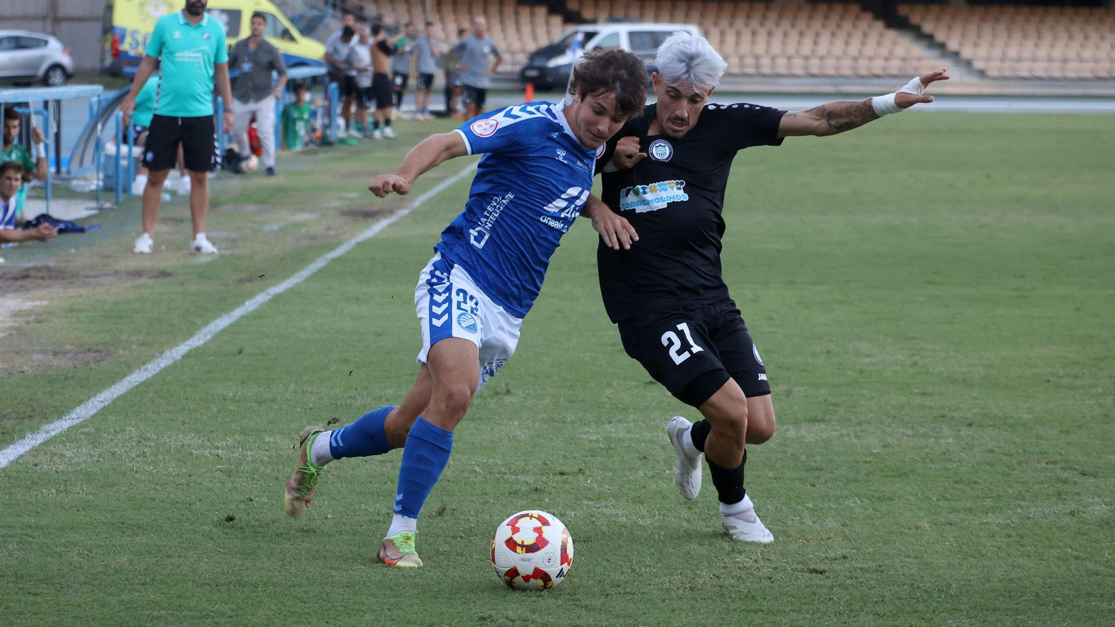 Imágenes del partido entre Xerez DFC y Juventud Torremolinos en Chapín