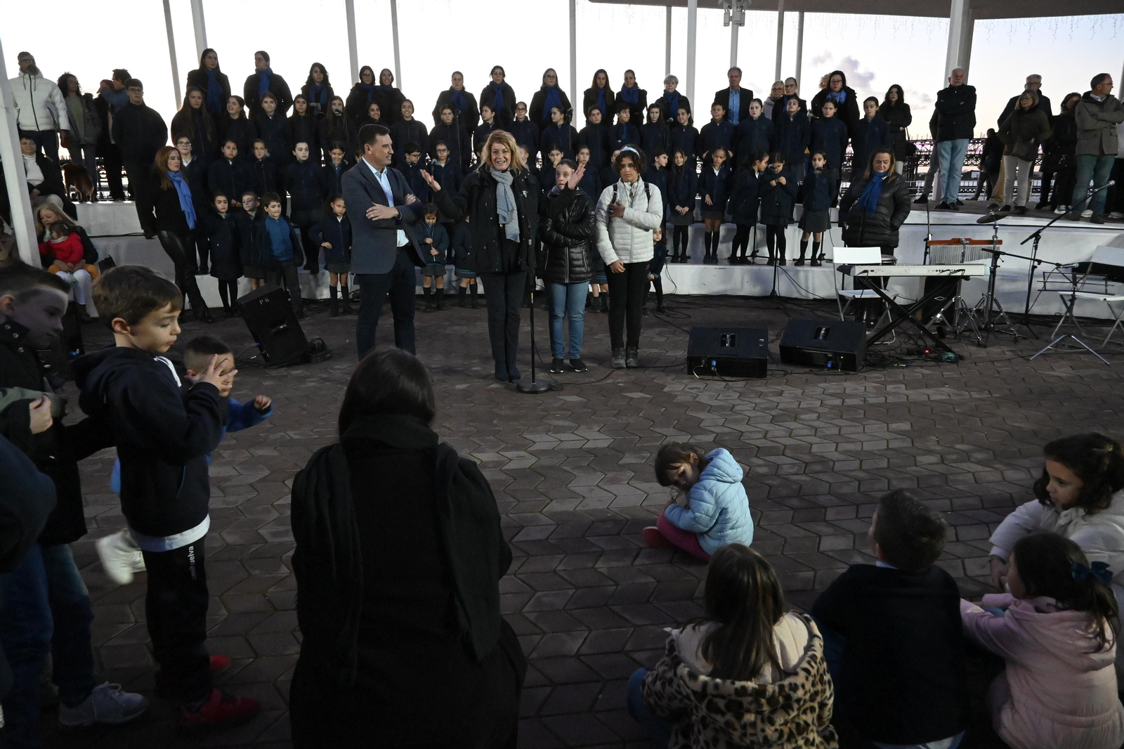 Alumbrado del Puerto de Huelva, en imágenes