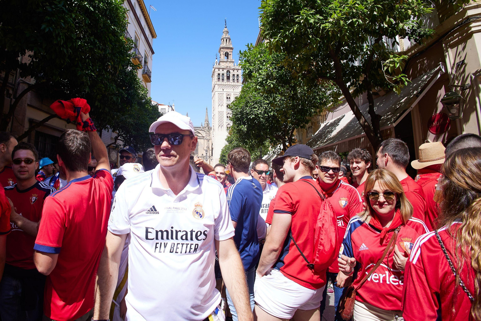 Las fotos de aficionados de Real Madrid y Osasuna el día de la final de Copa en Sevilla