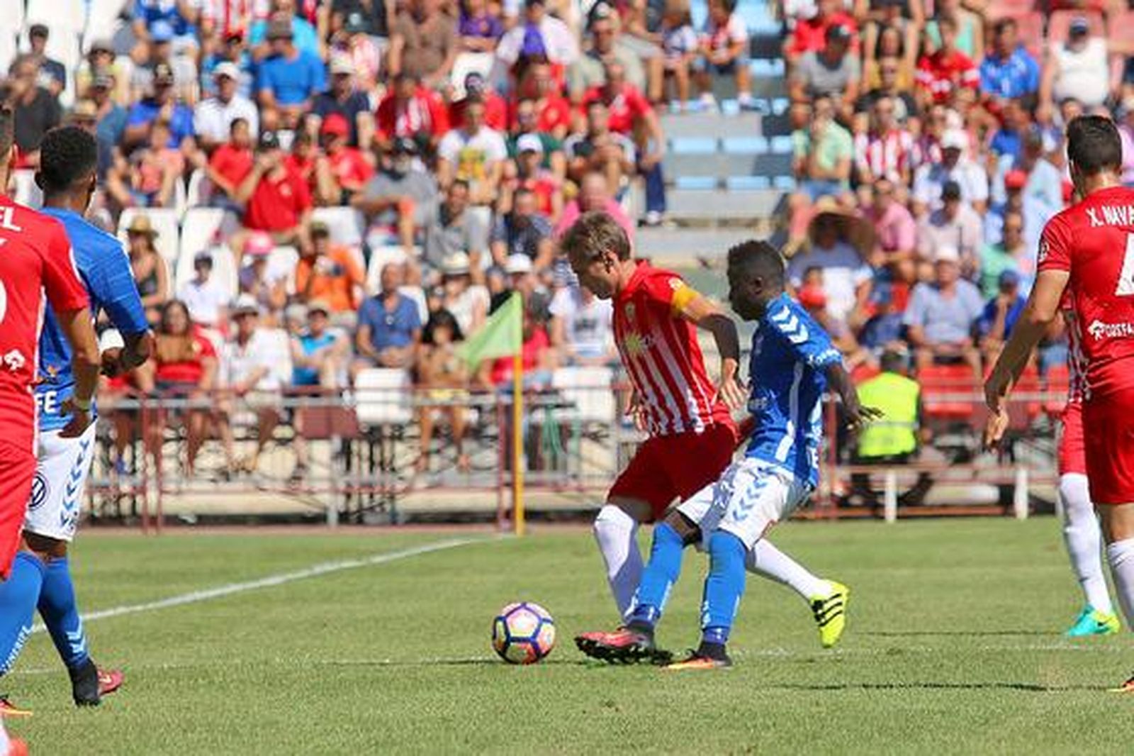 Foto: Rafael González

Foto: EFE