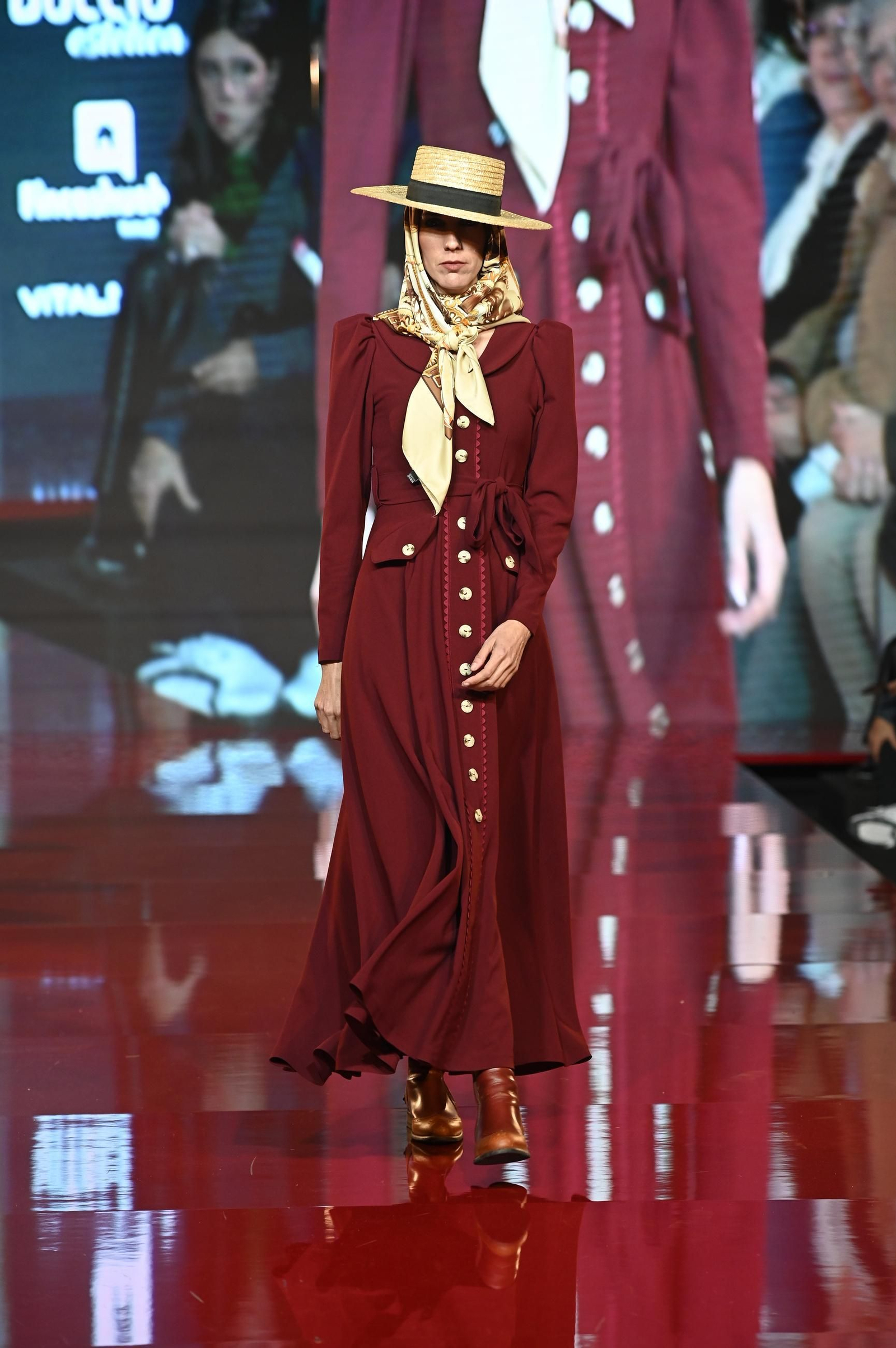 Huelva Flamenca 2025: Desfile de Carmen Gaona