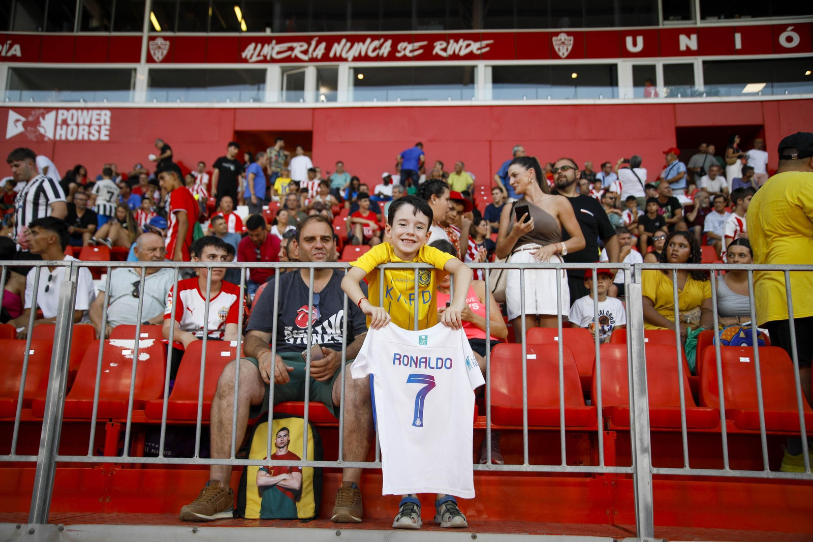 Imágenes del UD Almería-Al-Nassr, Memorial Juan Rojas