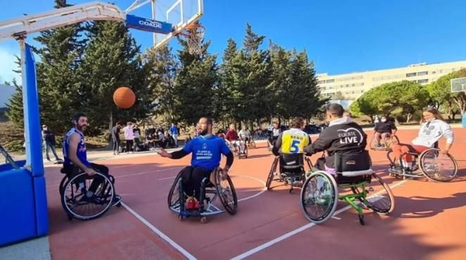 Imagen del archivo de un partido del Club de Deporte Adaptado Bahía de Cádiz en las instalaciones del CRMF de San Fernando.